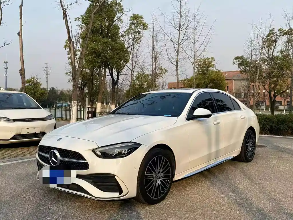 Mercedes-Benz C-Class 2023