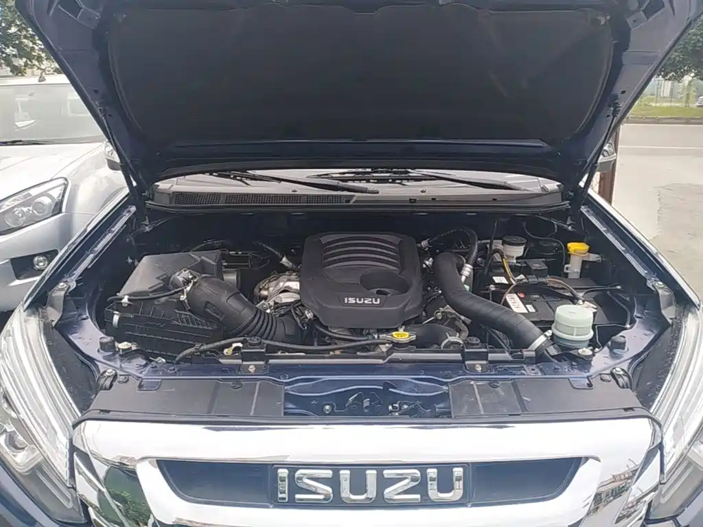 Isuzu D-MAX 2021 — фото 20