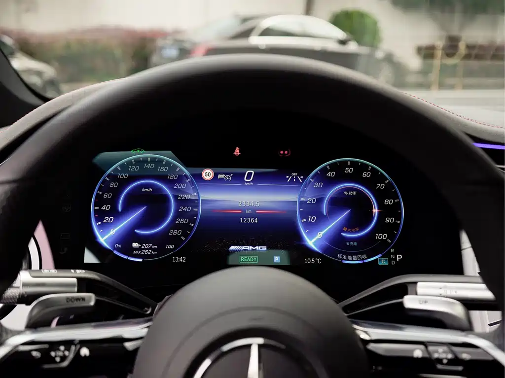 Mercedes-Benz EQS AMG 2025 — фото 9