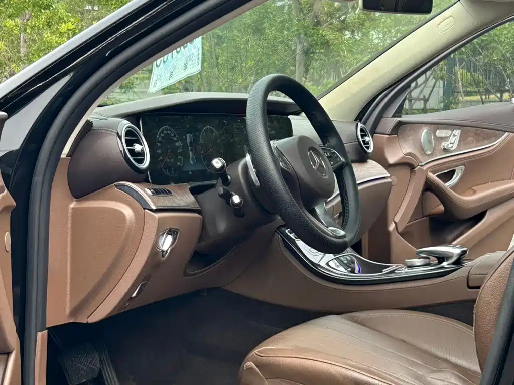 Mercedes-Benz E-Class 2017