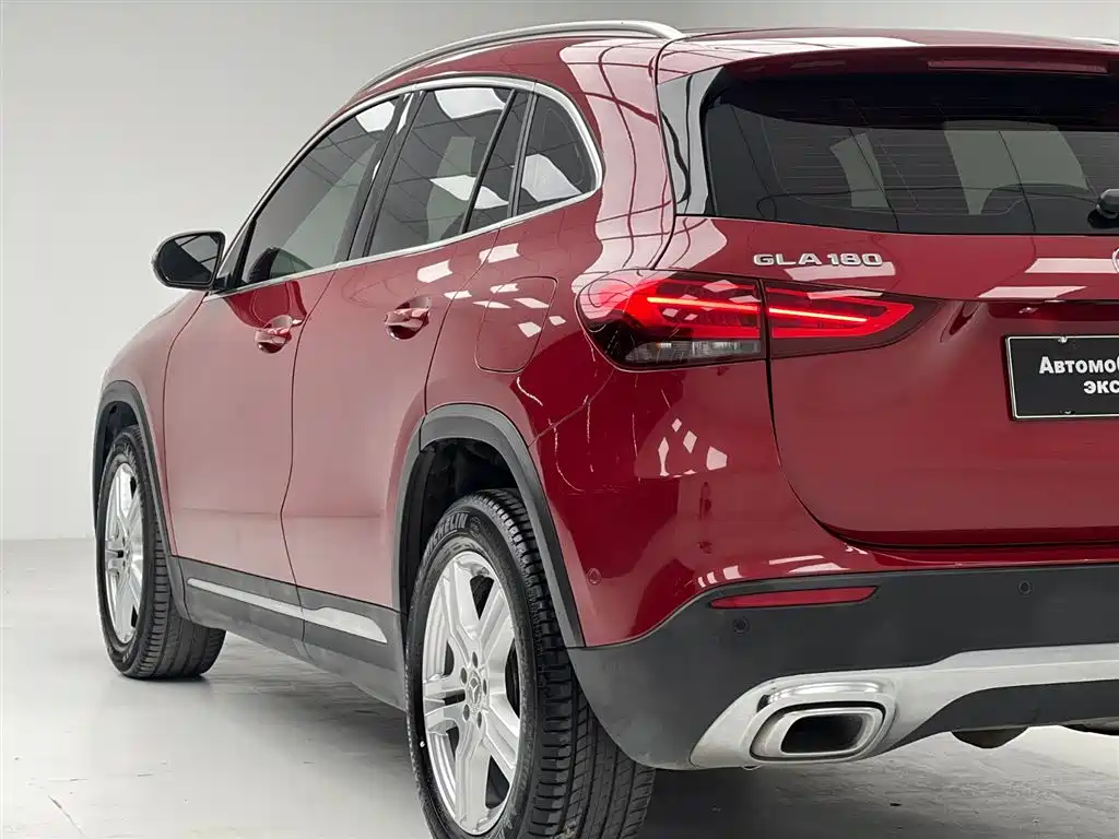 Mercedes-Benz GLA 2021 — фото 9