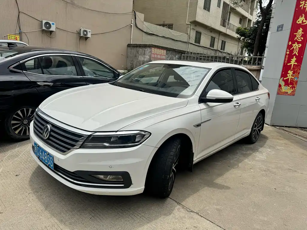 Volkswagen Lavida 2019 — фото 1
