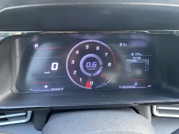 Hyundai Elantra 2022