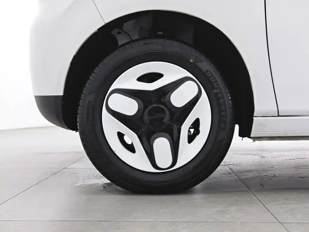 Geely Galaxy Panda 2025 — фото 17