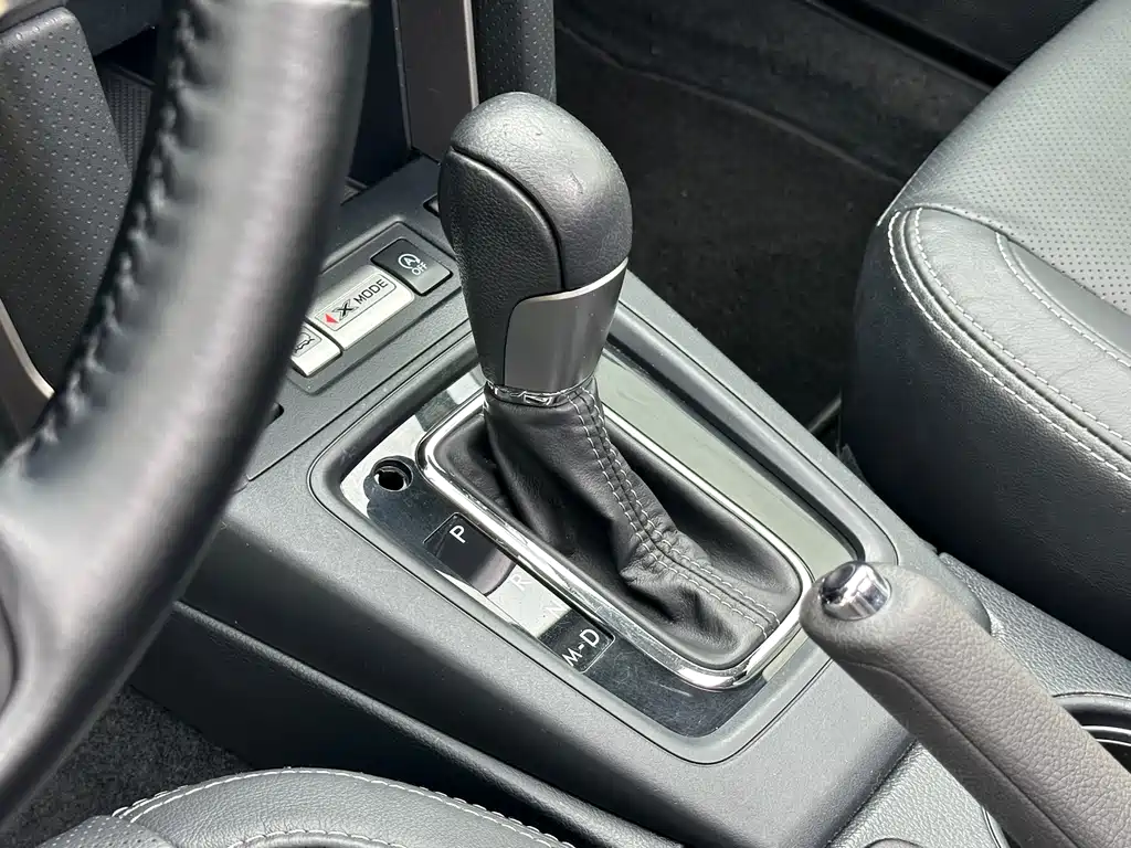 Subaru Forester 2017 — фото 13