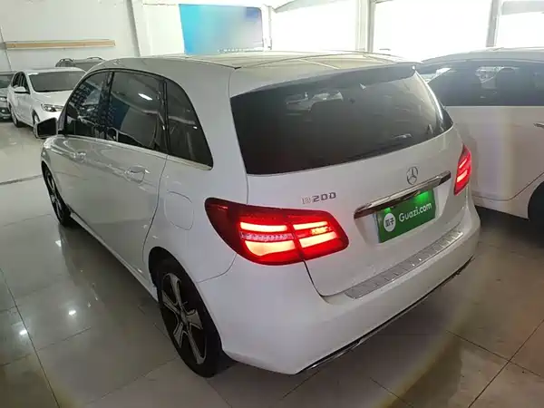 Mercedes-Benz B-Class 2016