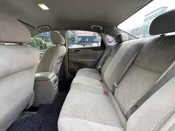 Nissan Sylphy 2015