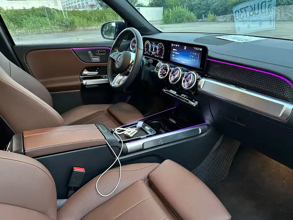 Mercedes-Benz GLB 2025