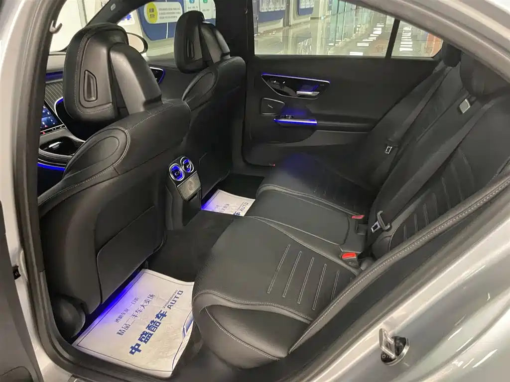 Mercedes-Benz C-Class 2022 — фото 11