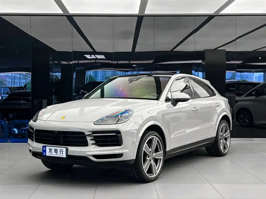 Porsche Cayenne 2022 — фото 2