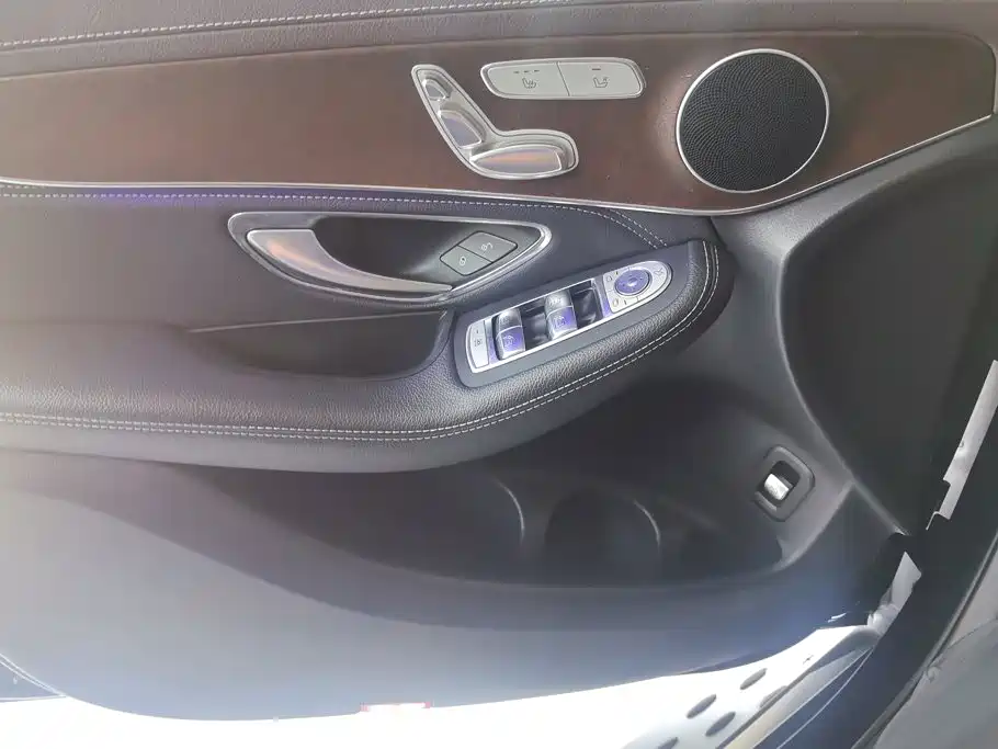 Mercedes-Benz GLC 2020