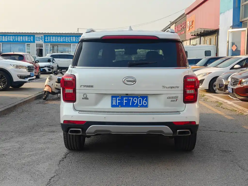 GAC Motor Trumpchi GS8 2018 — фото 10