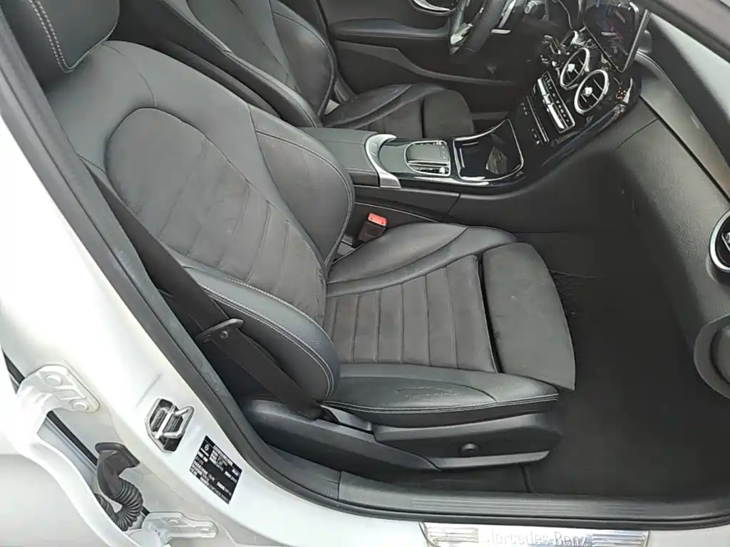 Mercedes-Benz C-Class 2019 — фото 25