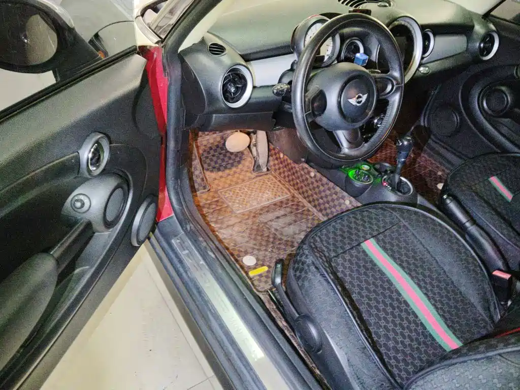MINI Clubman 2014 — фото 13