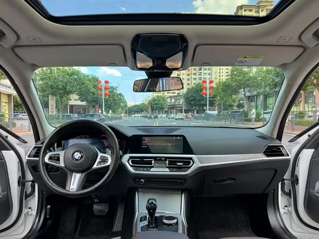 BMW 3 Series 2020 — фото 14
