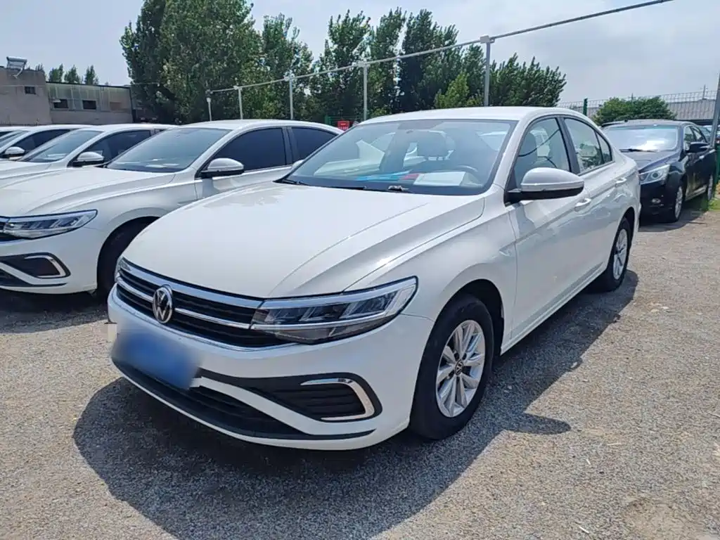 Volkswagen Bora 2024