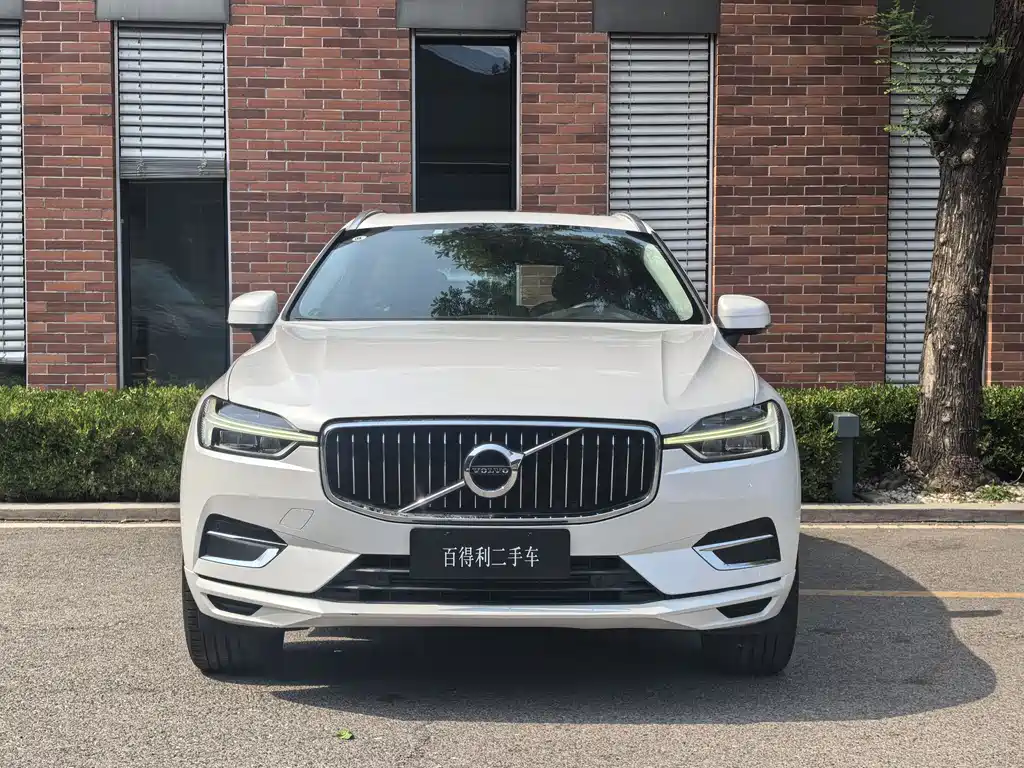 Volvo XC60 2020 — фото 3