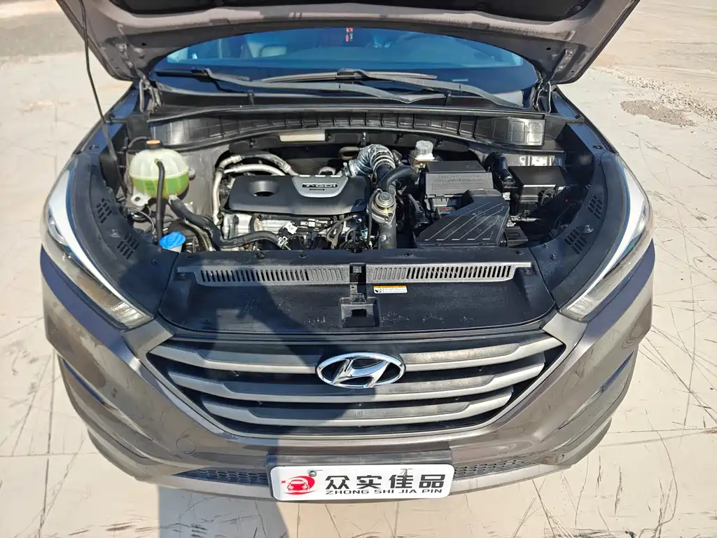 Hyundai Tucson 2016 — фото 27