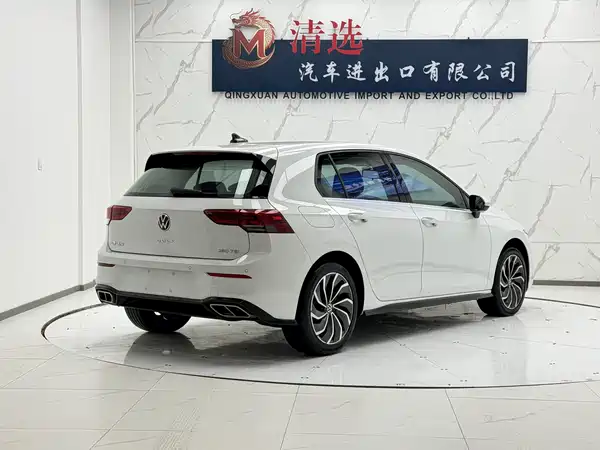 Volkswagen Golf 2022