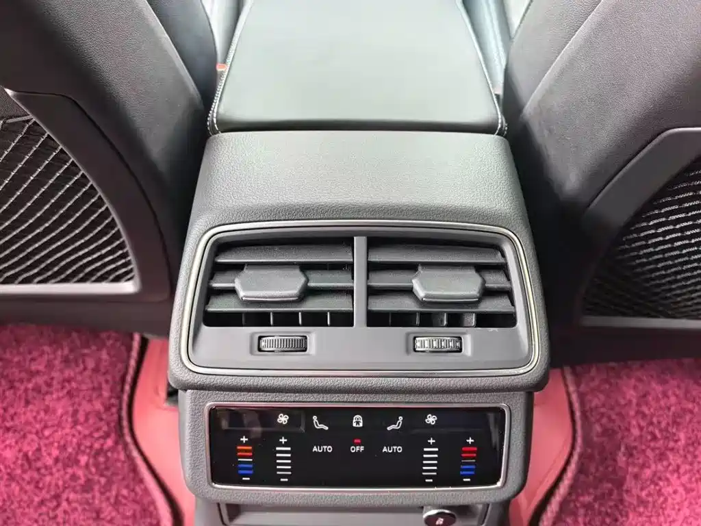 Audi A6L 2025 — фото 11