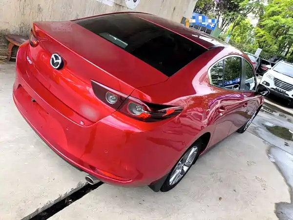 Mazda 3 Axela 2021