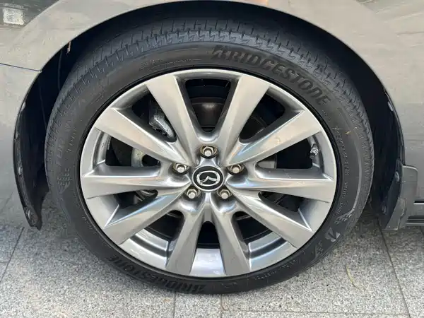 Mazda 3 Axela 2021