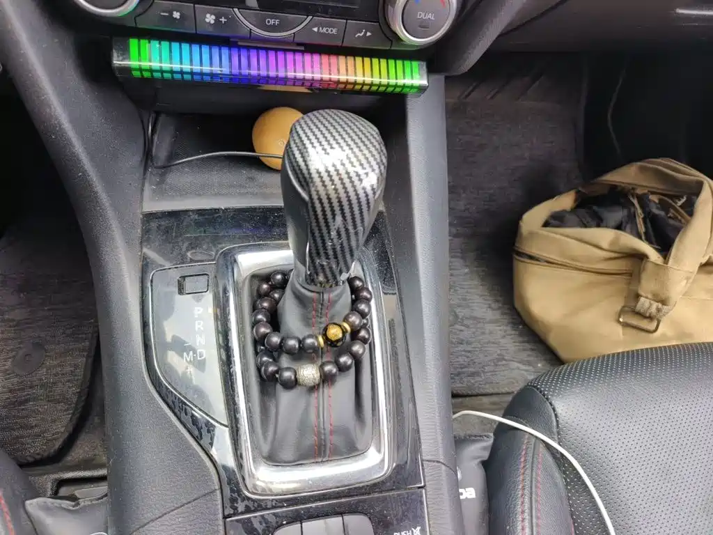 Mazda 3 Angkesela 2015