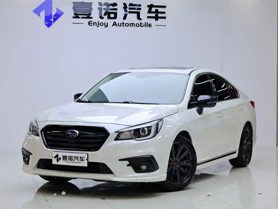 Subaru Legacy 2021 — фото 9