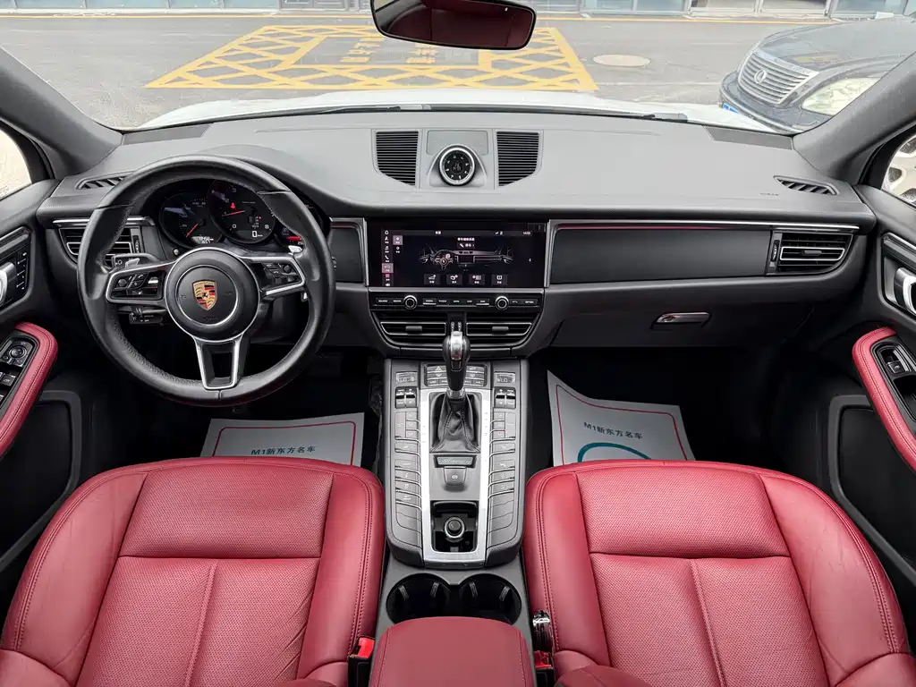 Porsche Macan 2020 — фото 8