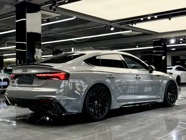 Audi RS 5 2022