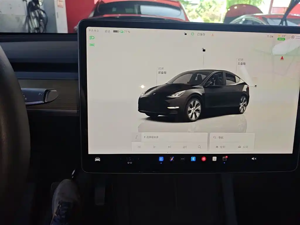 Tesla Model Y 2022 — фото 13