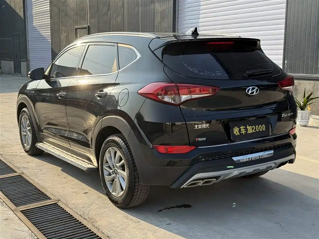 Hyundai Tucson 2016 — фото 8