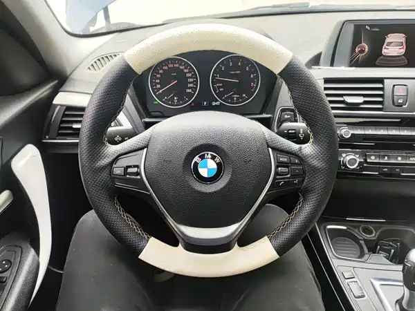 BMW 1 Series 2015