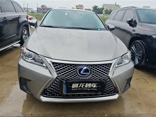 Lexus CT 2021