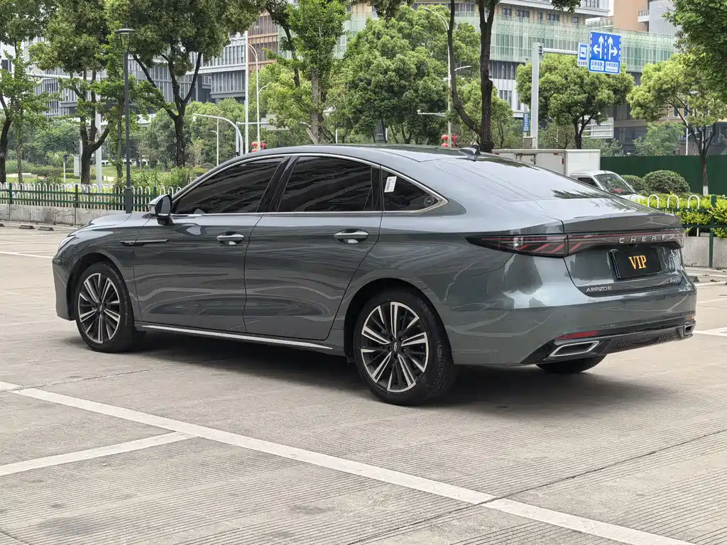 Chery Arrizo 8 PRO 2025 — фото 13