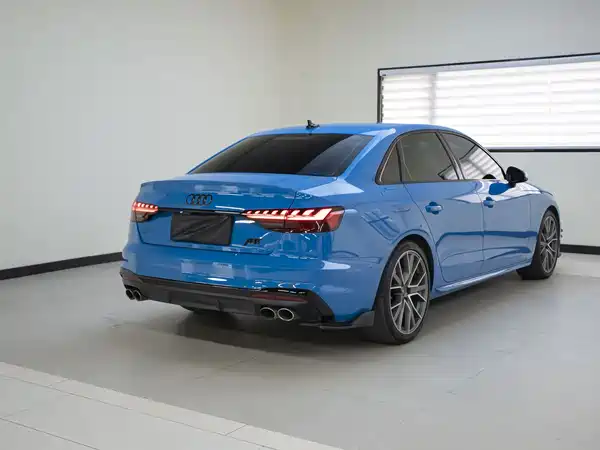 Audi S4 2022