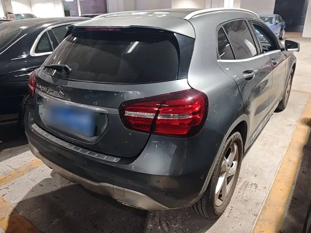 Mercedes-Benz GLA 2018