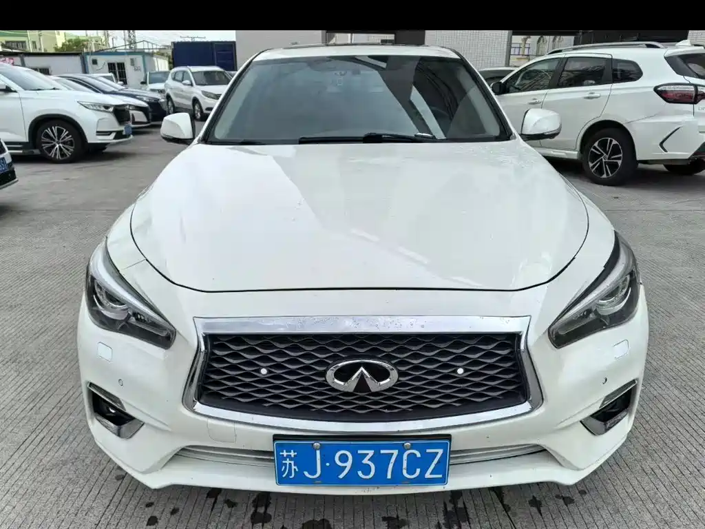 Infiniti Q50L 2018 — фото 9