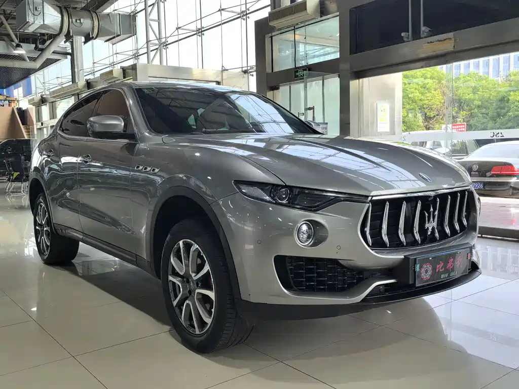Maserati Levante 2019 — фото 3