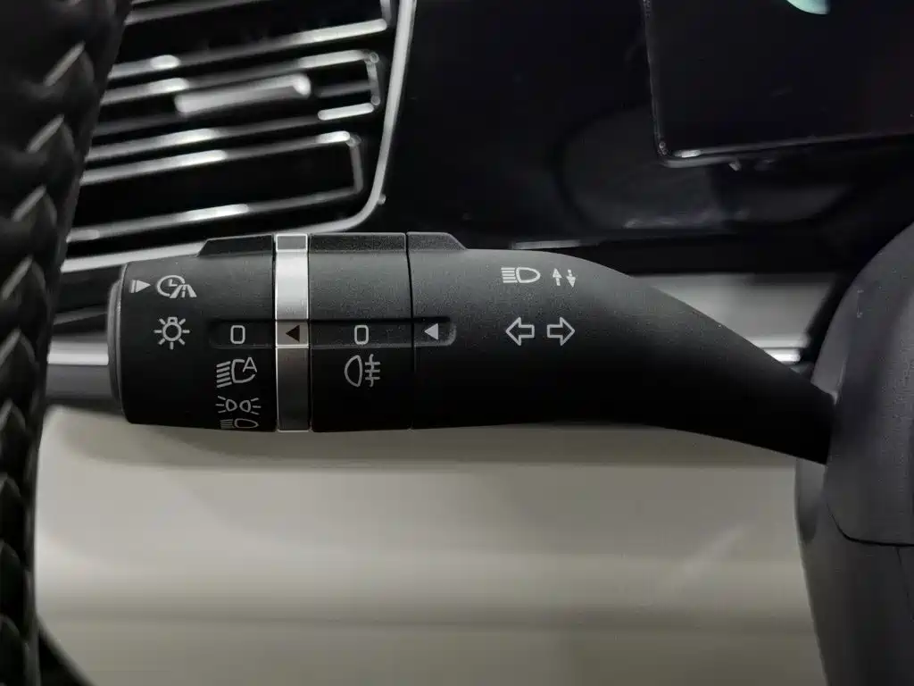 BYD Qin PLUS 2023 — фото 21