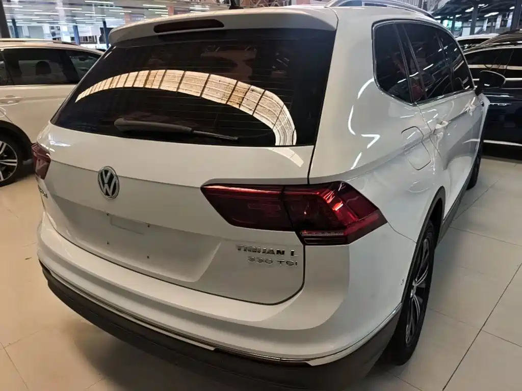Volkswagen Tiguan L 2017