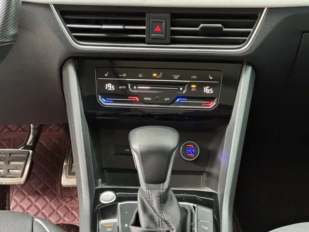 Volkswagen Tiguan L 2022 — фото 16