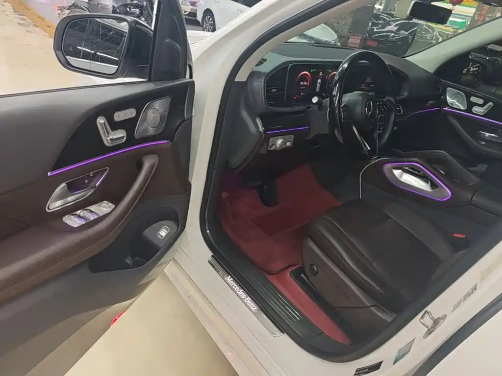 Mercedes-Benz GLE 2020 — фото 16