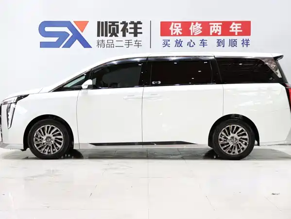 GAC Trumpchi M8 2023