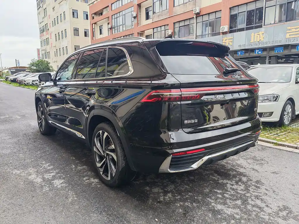 Geely Xingyue L 2023 — фото 4