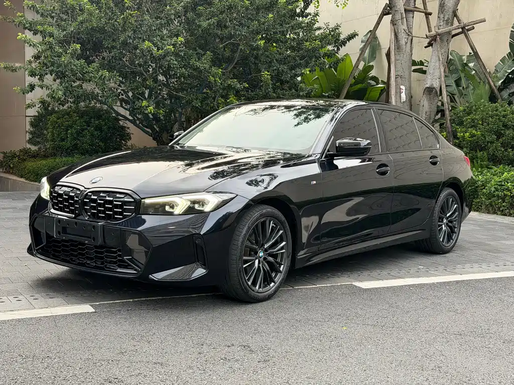 BMW 3 Series 2023
