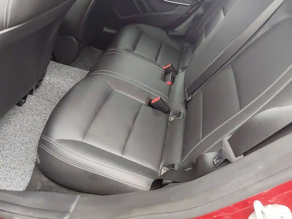 Mercedes-Benz CLA 2017 — фото 17