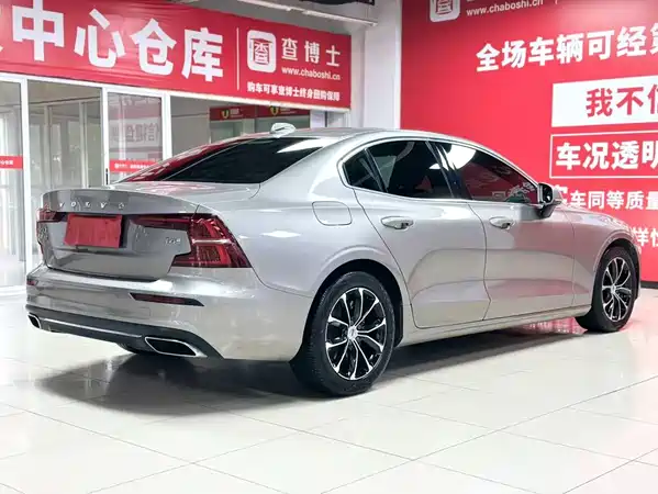 Volvo S60 2021