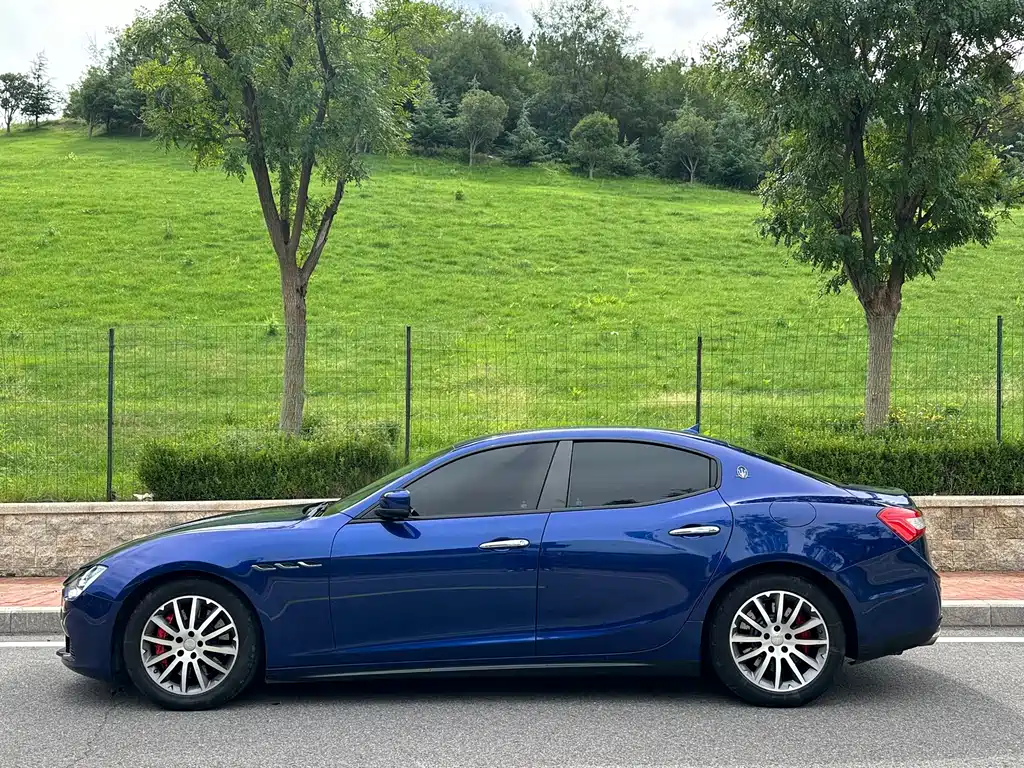 Maserati Ghibli 2015 — фото 3