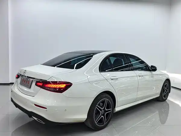 Mercedes-Benz E-Class 2023